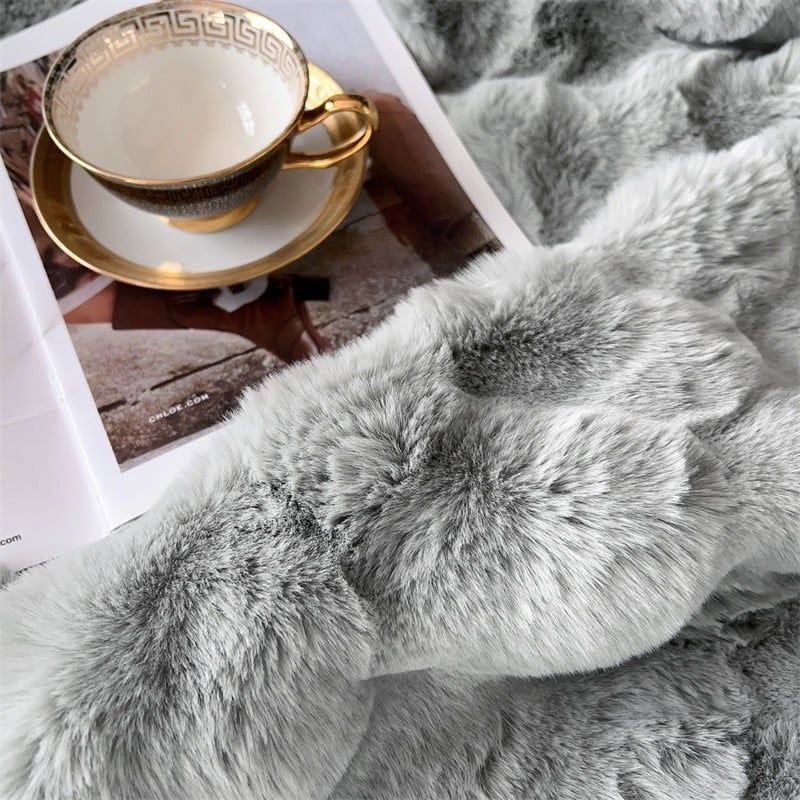FOX MODER LUXURY FURBLANKET - LIGHTGRAY