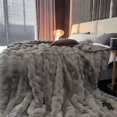 FOX MODER LUXURY FURBLANKET - COOLGRAY