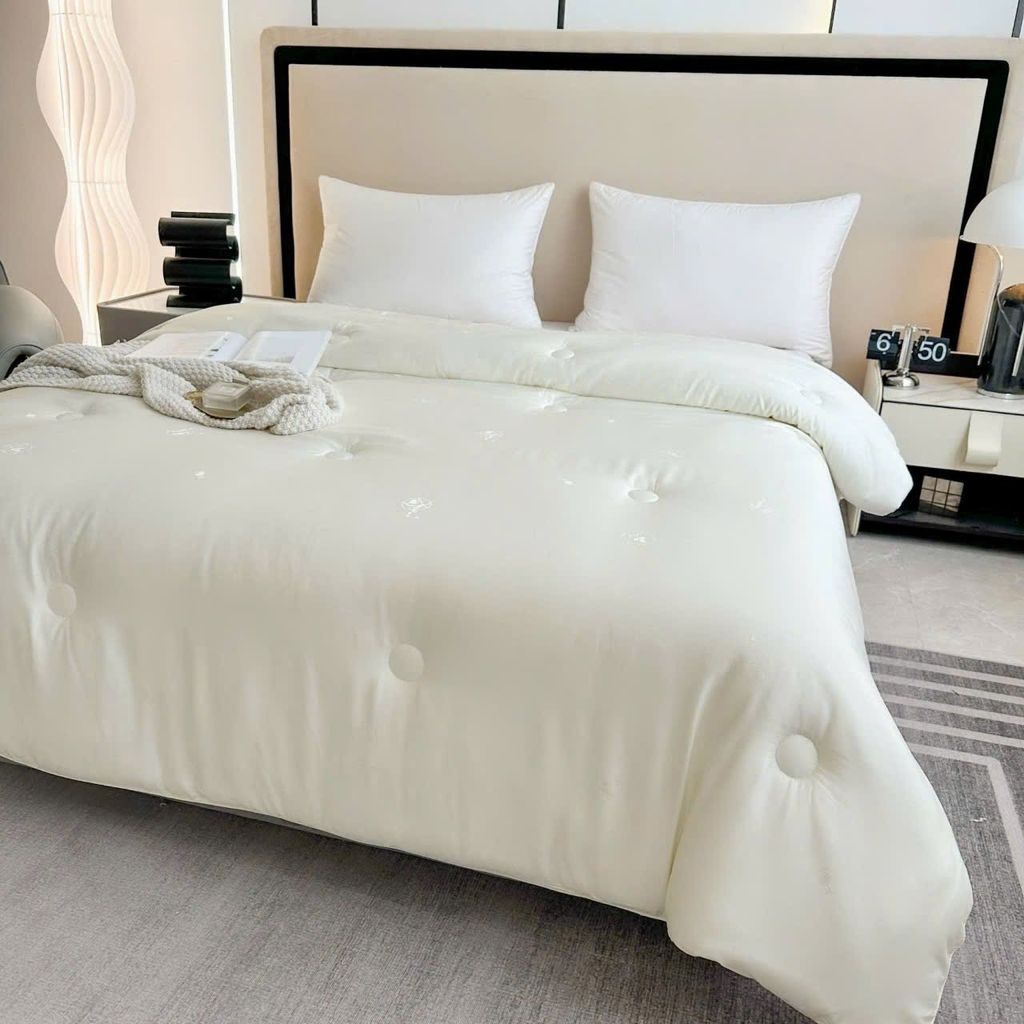 Ruột Chăn Lụa Cao Cấp MarkCross 230*200 Ruột Chăn Đông dầy 3.3kg
