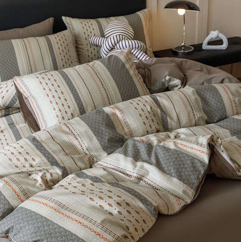 4Pcs Cotton 40s 130*70 gram/inch | Cotton Digital Printing Cover BedSet | ID COTTON4PCS025COLOR010