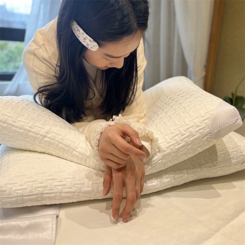 Ruột Gối Dệt Kim Matxa 5D - Size 48*74cm