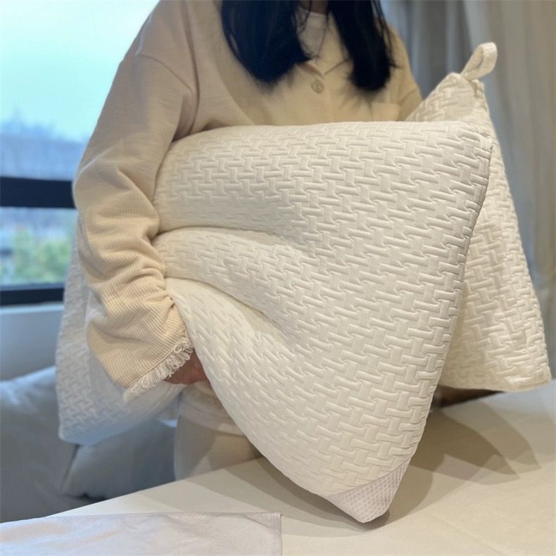Ruột Gối Dệt Kim Matxa 5D - Size 48*74cm