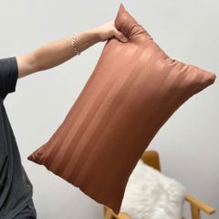 Nhân bản từ Ruột Gối Bông Đậu Cotton Đũi của nhà MARK HOME size 48*74cm Sọc Nâu