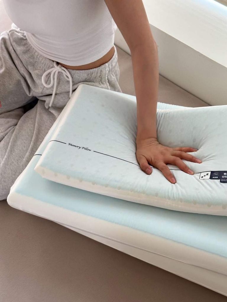 GỐI MEMORY FOAM CAO CẤP SIZE 48*74CM