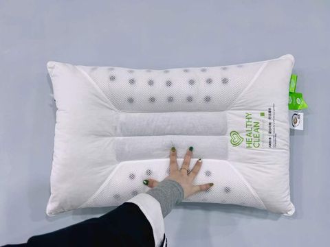 RUỘT GỐI HEALTHY CLEAN MATXA CỔ VAI GÁY CÓ NÚM MATXA VÀ THANH THẢO DƯỢC SIZE 48*74CM