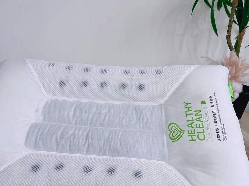 RUỘT GỐI HEALTHY CLEAN MATXA CỔ VAI GÁY CÓ NÚM MATXA VÀ THANH THẢO DƯỢC SIZE 48*74CM