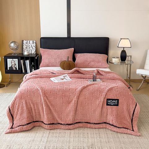 Home Text Wool Blanket Chăn lông cừu dệt nổi 3D 1,6kg | Deep Pink Hồng Đậm