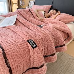 Home Text Wool Blanket Chăn lông cừu dệt nổi 3D 1,6kg | Deep Pink Hồng Đậm