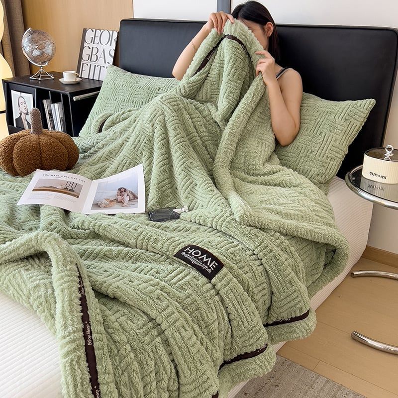 Home Text Wool Blanket Chăn lông cừu dệt nổi 3D 1,6kg | Matcha Green Trà Xanh