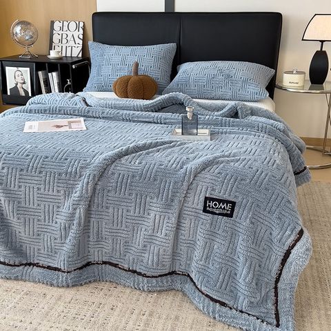 Home Text Wool Blanket | Chăn lông cừu dệt nổi 3D 1,6kg | Xanh Cobalt Royal Blue