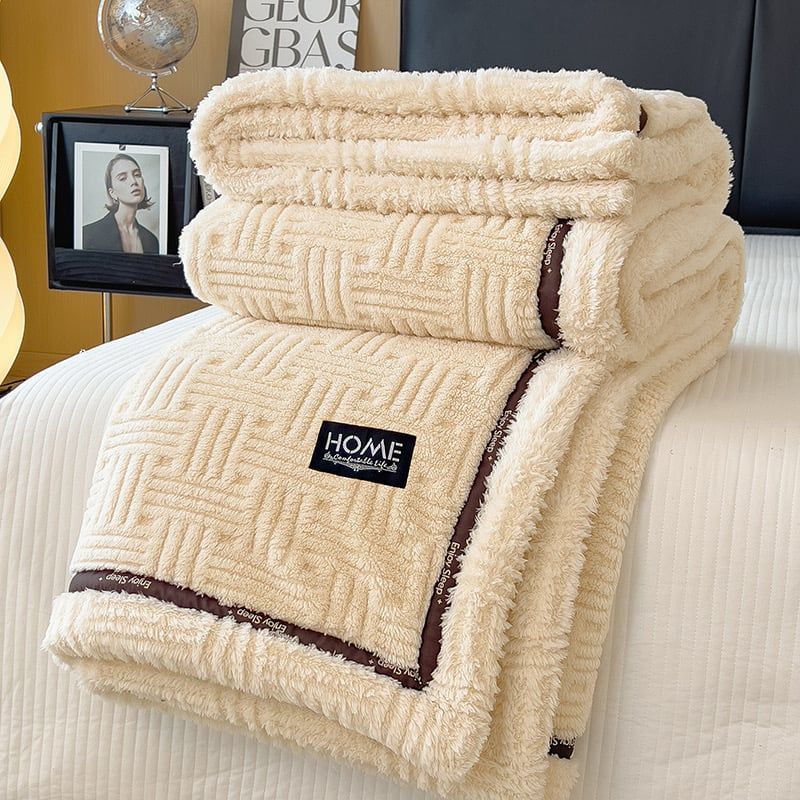 Home Text Wool Blanket | Chăn lông cừu dệt nổi 3D (1,6kg) | Trắng Sữa Ivory