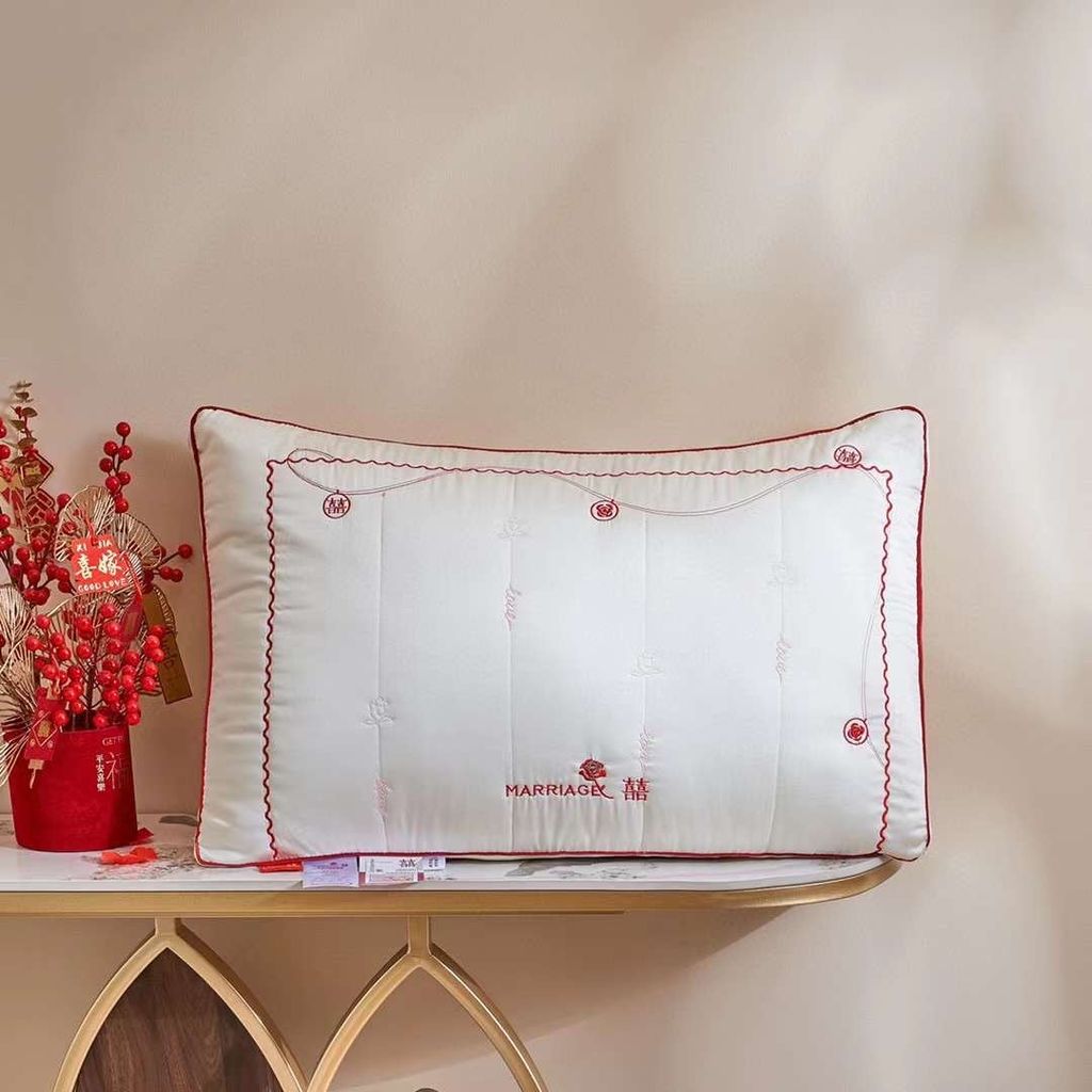 RUỘT GỐI LỤA LÔNG VŨ NHÂN TẠO MARRIAGE SIZE 48*74CM GỐI CHO LỄ VU QUY