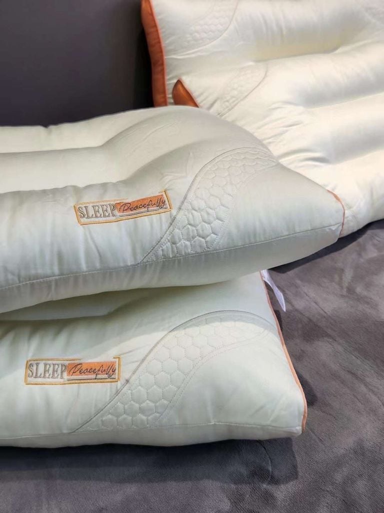 RUỘT GỐI MATXA THẤP ĐỊNH HÌNH SLEEP PEACEFULLY SIZE 48*74CM