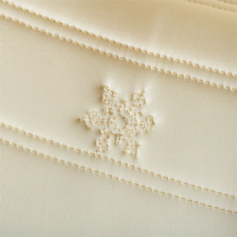 RUỘT GỐI ĐỊNH HÌNH COOLGEL LATEX THÊU HỌA CHIM CÁNH CỤT SIZE 48*74CM