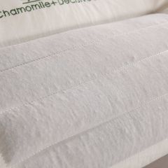 RUỘT GỐI MATXA HẠT THẢO DƯỢC CHAMOMILE DECISIVE SON SIZE 48*74CM