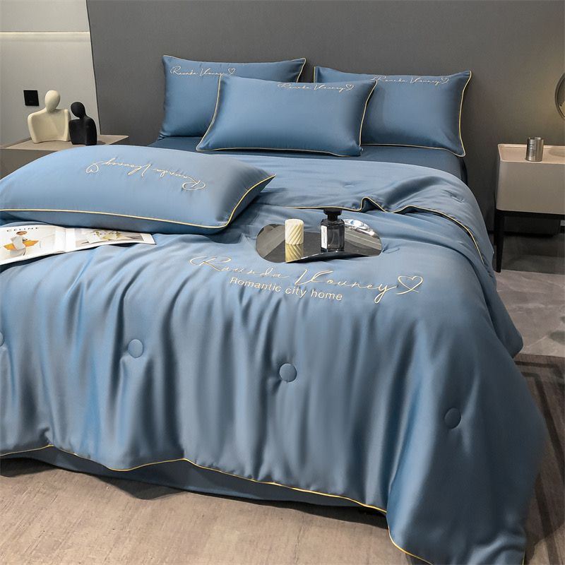 4Pcs Satin Babric | Romantic Love Standard Bedsets Summer Blanket | ID 4PCSROMANLOVE02