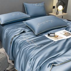 4Pcs Satin Babric | Romantic Love Standard Bedsets Summer Blanket | ID 4PCSROMANLOVE02