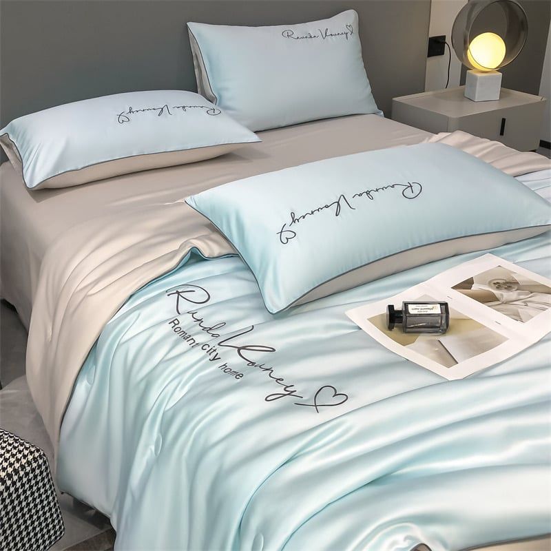4Pcs Satin Babric | Romantic Love Standard Bedsets Summer Blanket | ID 4PCSROMANLOVE03