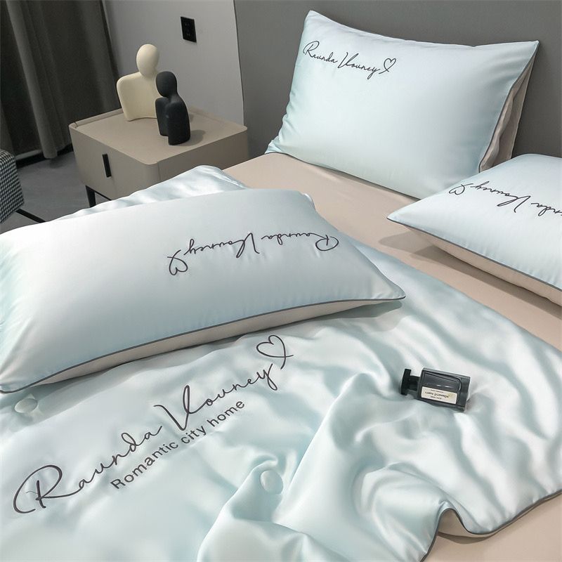 4Pcs Satin Babric | RomanticLove Standard Bedsets Summer Blanket | ID 4PCSSFARBRICROMA003