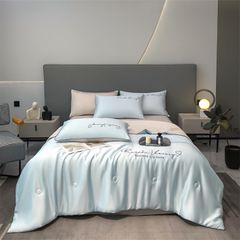 4Pcs Satin Babric | Romantic Love Standard Bedsets Summer Blanket | ID 4PCSROMANLOVE03
