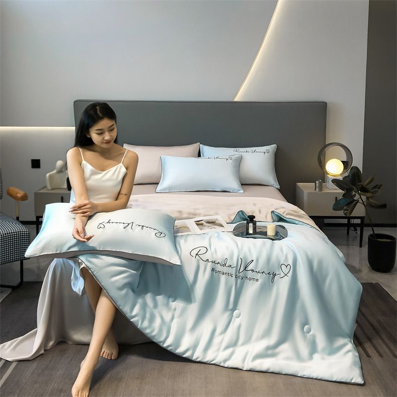 4Pcs Satin Babric | RomanticLove Standard Bedsets Summer Blanket | ID 4PCSSFARBRICROMA003