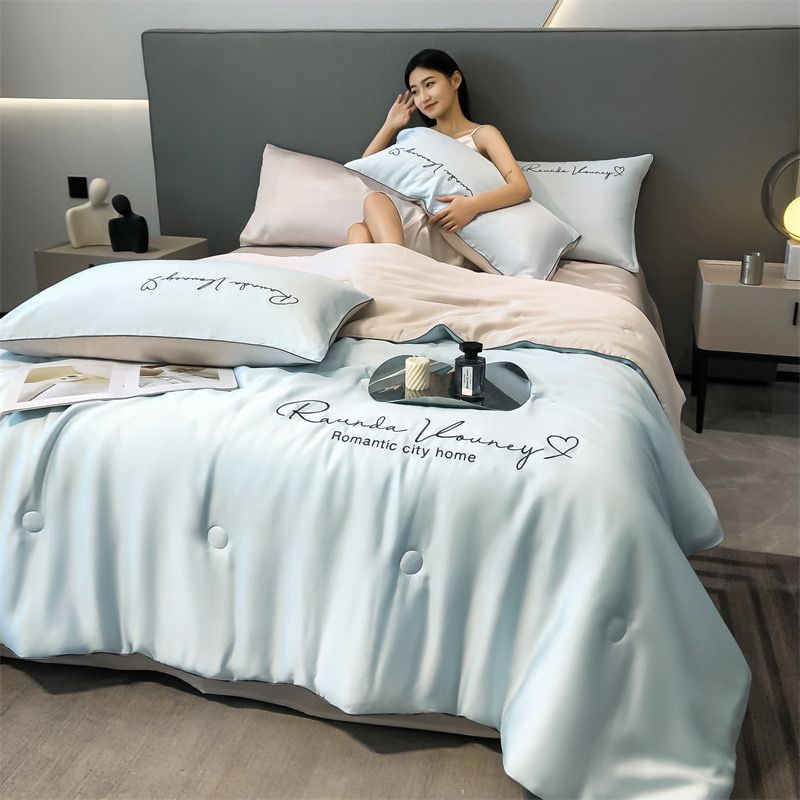 4Pcs Satin Babric | Romantic Love Standard Bedsets Summer Blanket | ID 4PCSROMANLOVE03