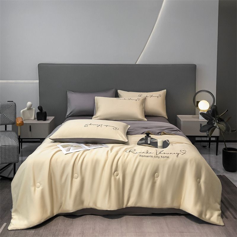 4Pcs Satin Babric | RomanticLove Standard Bedsets Summer Blanket | ID 4PCSSFARBRICROMA004