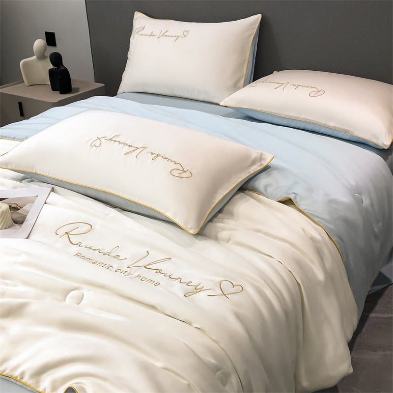4Pcs Satin Babric | Romantic Love Standard Bedsets Summer Blanket | ID 4PCSROMANLOVE05