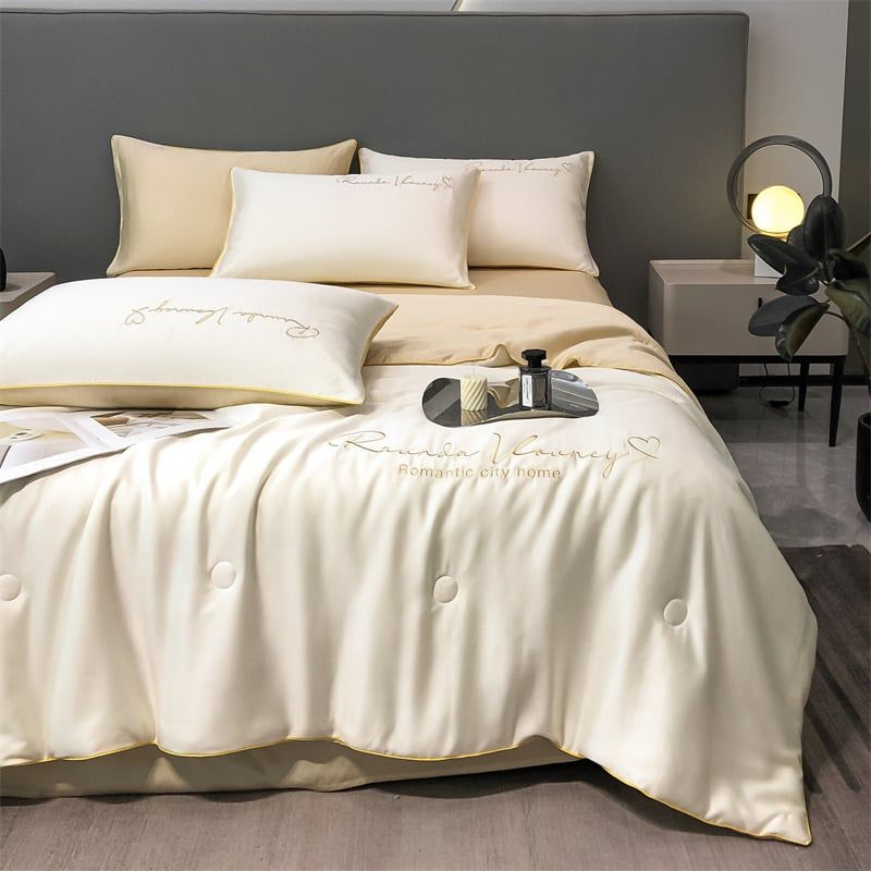 4Pcs Satin Babric | Romantic Love Standard Bedsets Summer Blanket | ID 4PCSROMANLOVE06