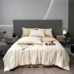 4Pcs Satin Babric | Romantic Love Standard Bedsets Summer Blanket | ID 4PCSROMANLOVE06