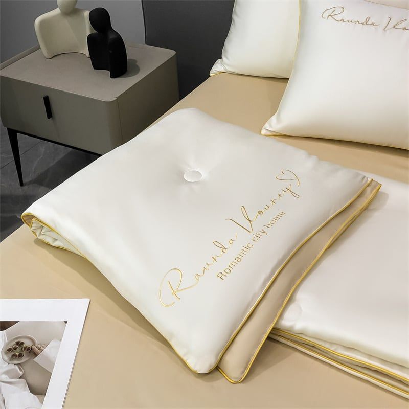 4Pcs Satin Babric | RomanticLove Standard Bedsets Summer Blanket | ID 4PCSSFARBRICROMA006