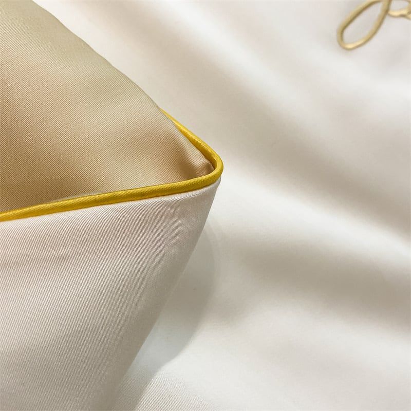 4Pcs Satin Babric | Romantic Love Standard Bedsets Summer Blanket | ID 4PCSROMANLOVE06