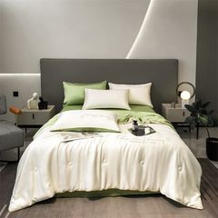 4Pcs Satin Babric | Romantic Love Standard Bedsets Summer Blanket | ID 4PCSROMANLOVE07