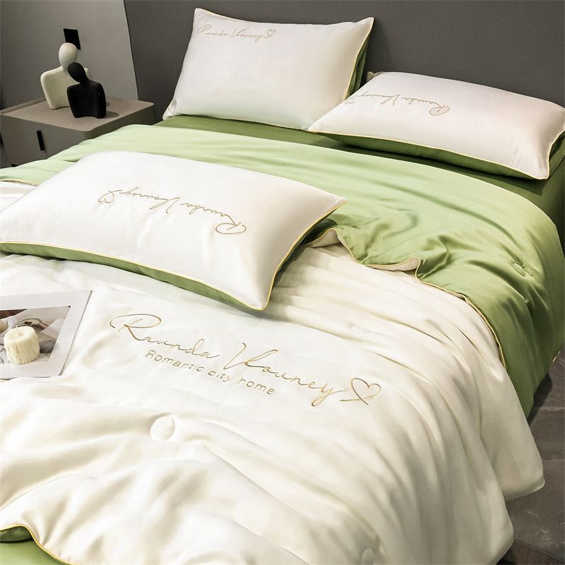 4Pcs Satin Babric | RomanticLove Standard Bedsets Summer Blanket | ID 4PCSSFARBRICROMA007