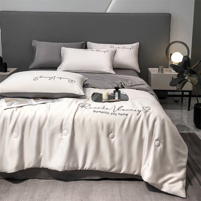 4Pcs Satin Babric | Romantic Love Standard Bedsets Summer Blanket | ID 4PCSROMANLOVE08