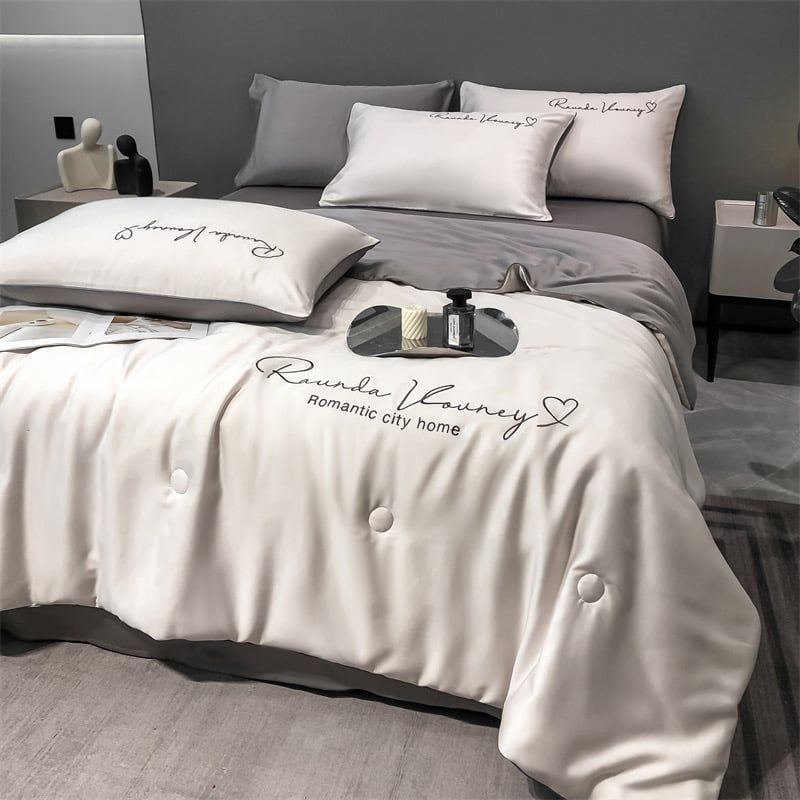 4Pcs Satin Babric | Romantic Love Standard Bedsets Summer Blanket | ID 4PCSROMANLOVE08