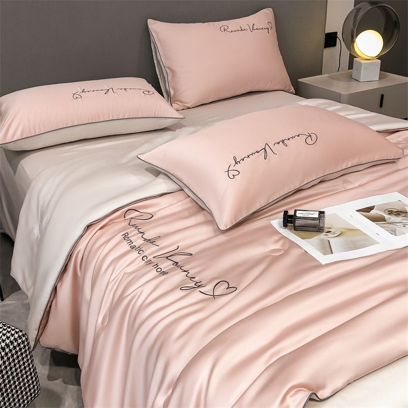 4Pcs Satin Babric | Romantic Love Standard Bedsets Summer Blanket | ID 4PCSROMANLOVE09