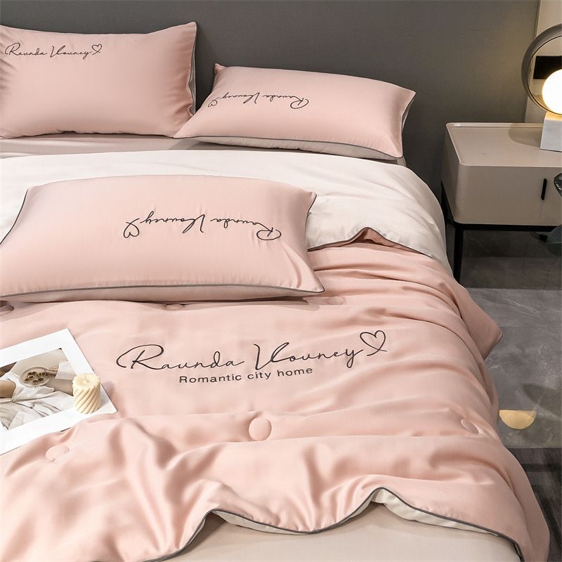 4Pcs Satin Babric | Romantic Love Standard Bedsets Summer Blanket | ID 4PCSROMANLOVE09