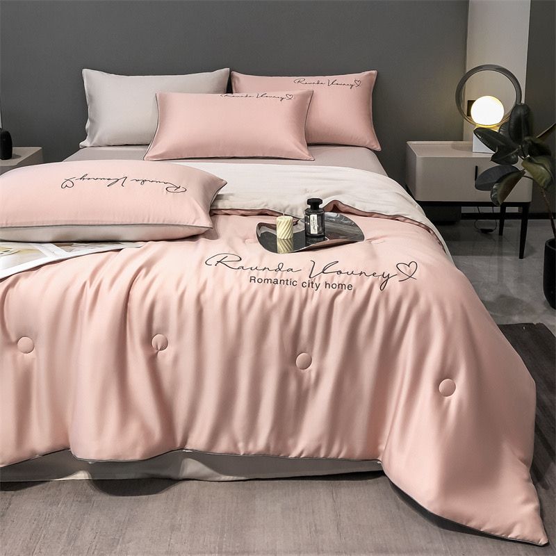 4Pcs Satin Babric | Romantic Love Standard Bedsets Summer Blanket | ID 4PCSROMANLOVE09