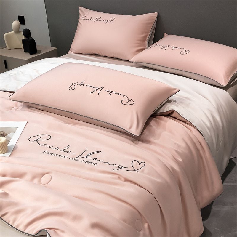 4Pcs Satin Babric | Romantic Love Standard Bedsets Summer Blanket | ID 4PCSROMANLOVE09
