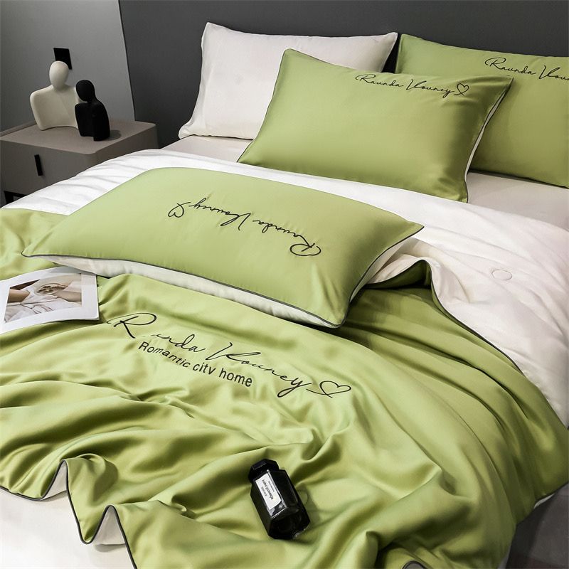 4Pcs Satin Babric | RomanticLove Standard Bedsets Summer Blanket | ID 4PCSSFARBRICROMA010