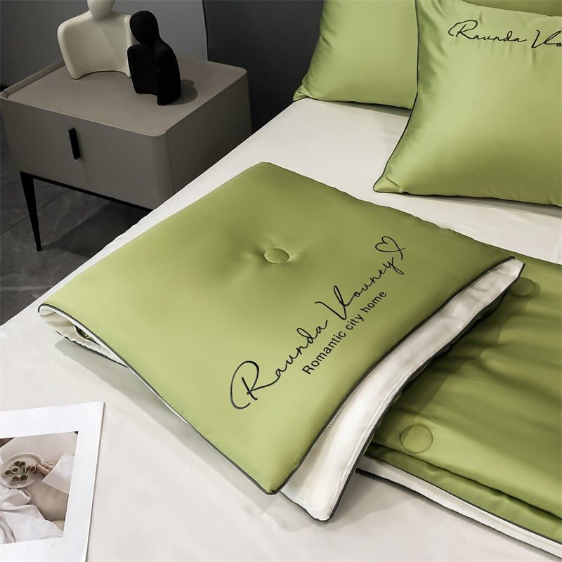 4Pcs Satin Babric | RomanticLove Standard Bedsets Summer Blanket | ID 4PCSSFARBRICROMA010