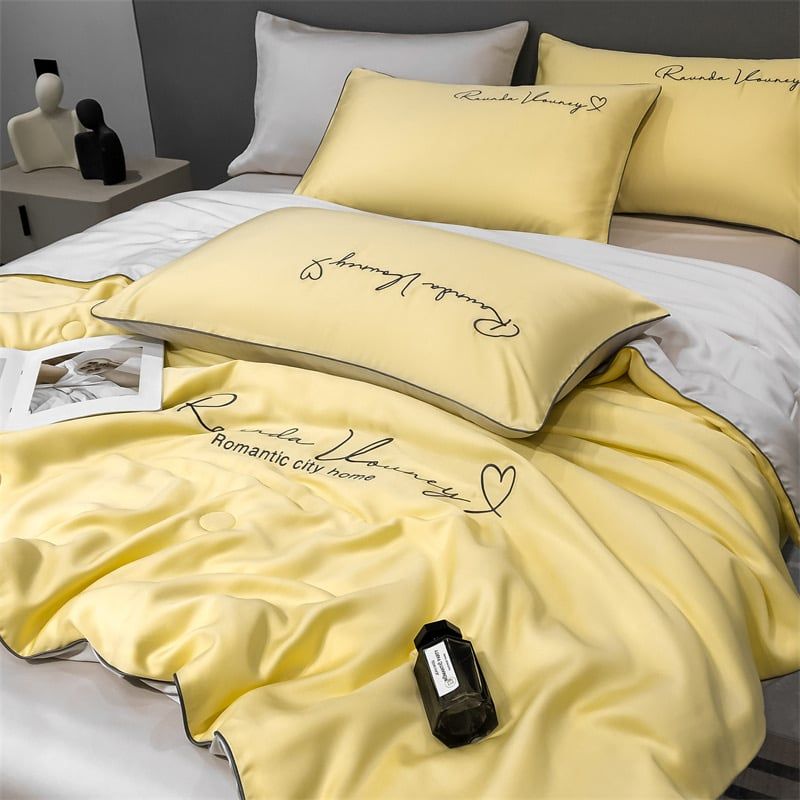 4Pcs Satin Babric | Romantic Love Standard Bedsets Summer Blanket | ID 4PCSROMANLOVE11