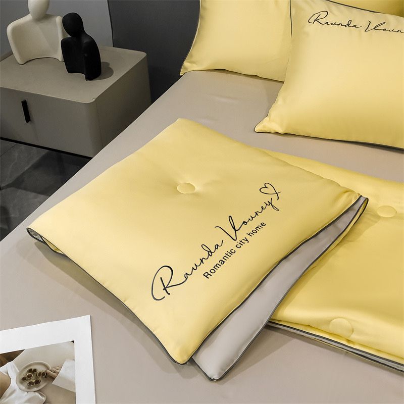 4Pcs Satin Babric | Romantic Love Standard Bedsets Summer Blanket | ID 4PCSROMANLOVE11