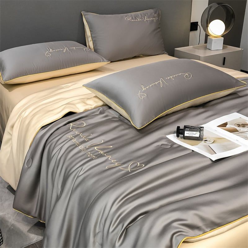 4Pcs Satin Babric | Romantic Love Standard Bedsets Summer Blanket | ID 4PCSROMANLOVE12