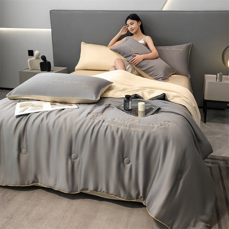 4Pcs Satin Babric | Romantic Love Standard Bedsets Summer Blanket | ID 4PCSROMANLOVE12