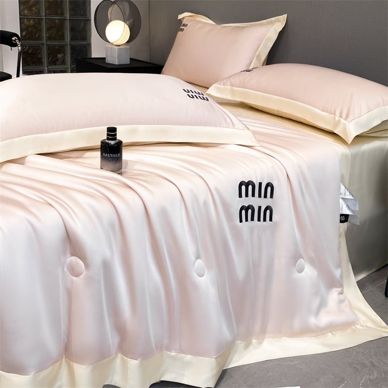 4Pcs Satin Babric | MinMin Standard Bedsets Summer Blanket | ID 4PCSSFARBRICMIN001