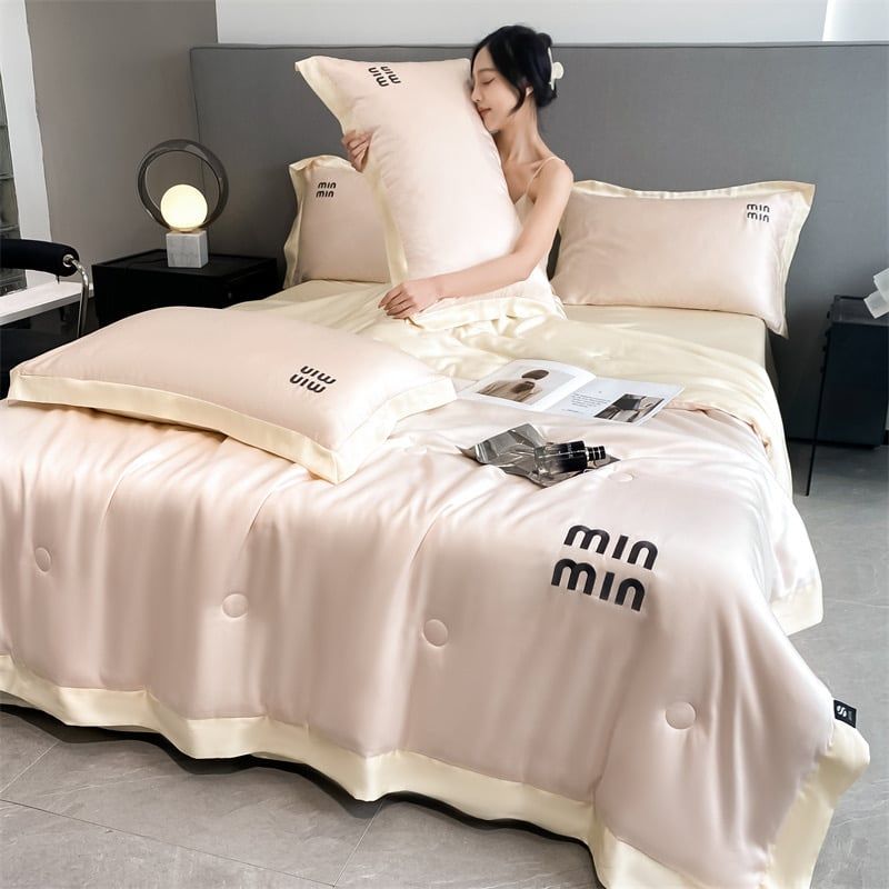 4Pcs Satin Babric | MinMin Standard Bedsets Summer Blanket | ID 4PCSSFARBRICMIN001