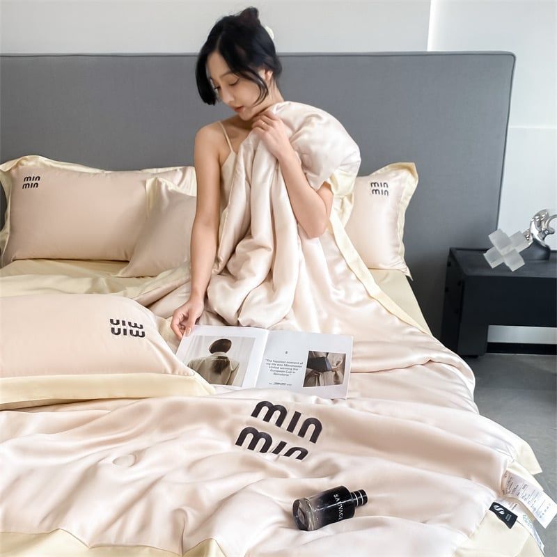 4Pcs Satin Babric | MinMin Standard Bedsets Summer Blanket | ID 4PCSSFABRICMIN01