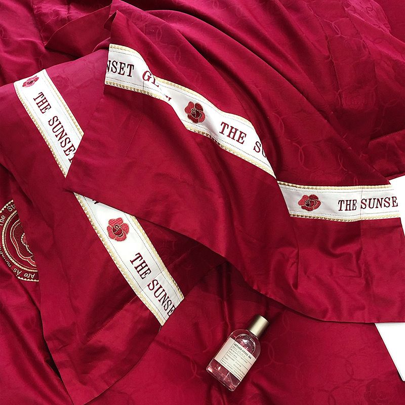 The Sunset Glow Album RedWedding Colection 120S Egyptian Silk (4Pcs)